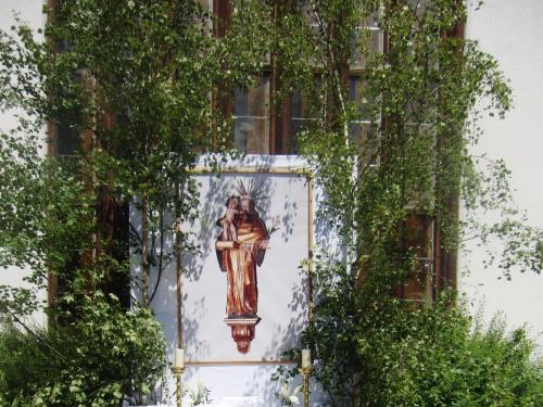 2014-altar-kirche.jpg