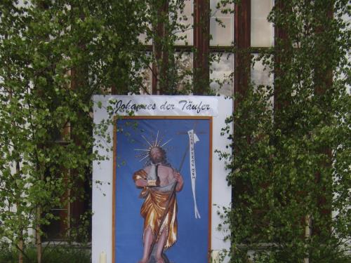 2012-altar-kirche.jpg