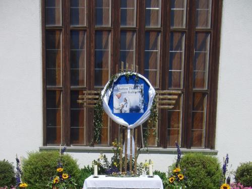 2011-altar-kirche.jpg
