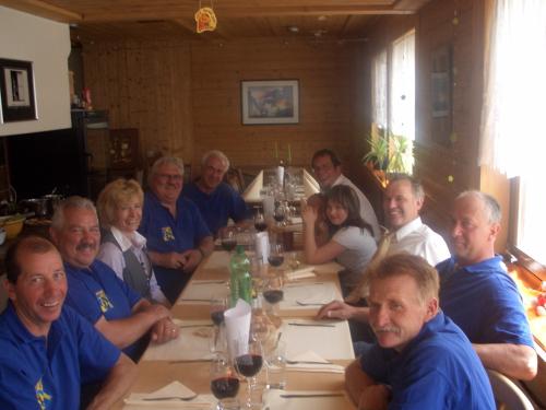 62.lk-beim-mittagessen-im-rest.bellevue.jpg